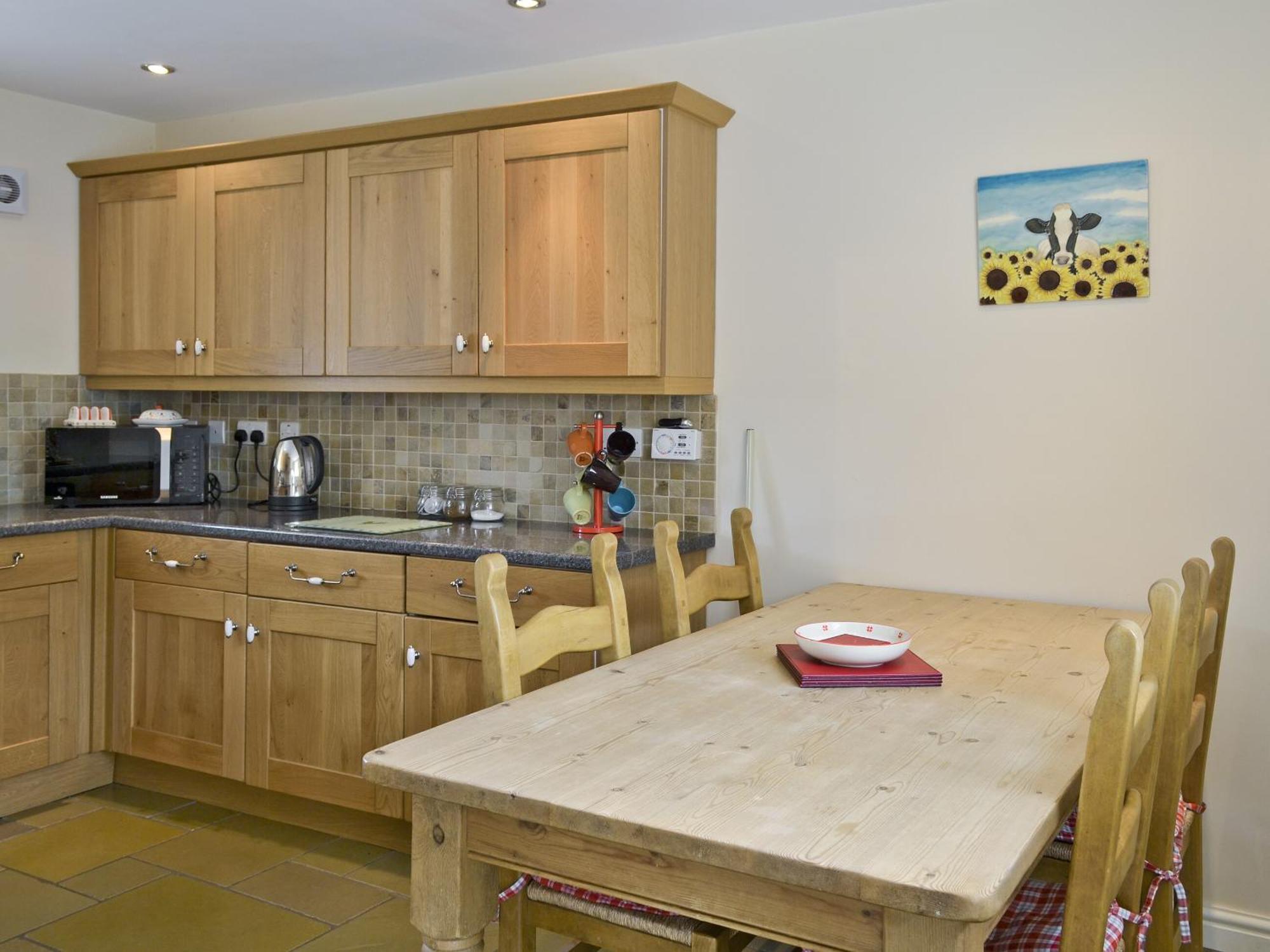 Methodist Cottage West Kyo Екстер'єр фото